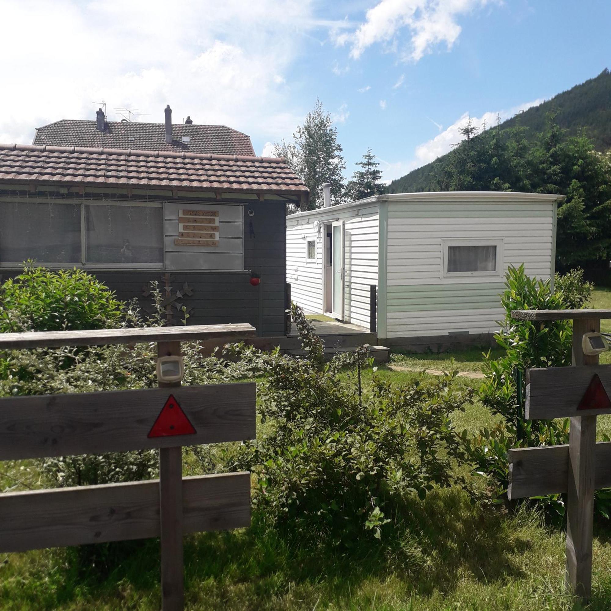Gites, Les Jonquilles, Le Sagard Et Les Brimbelles, Nature Et Detente Apartment La Houssiere